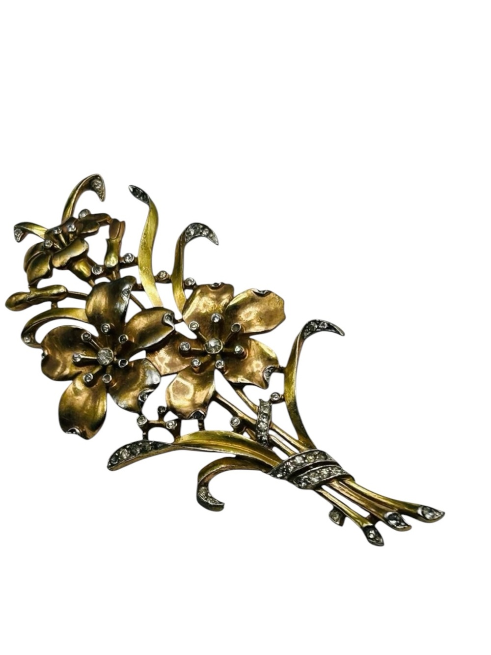 Stunning Trifari 1940's Rose Gold Plate Flower
Bouquet Brooch
